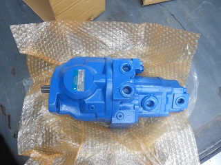 RC511-61115  Piston pump